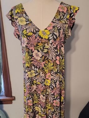 Floral V-Neck Dress in Pink and Yellow
